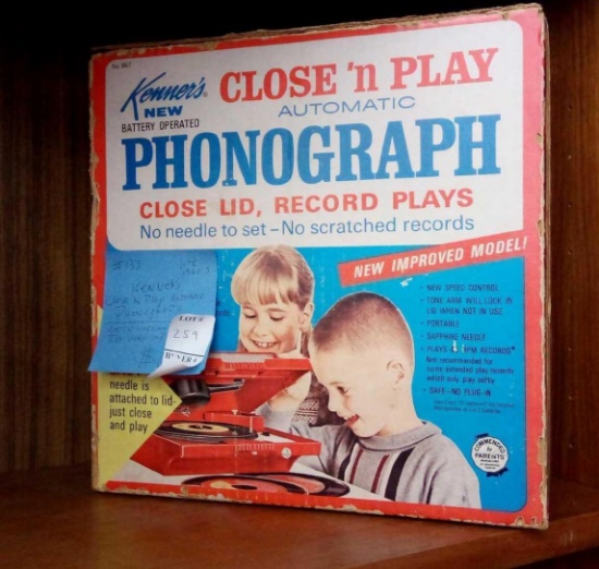 KENNER'S NEW BATTERY OPERATED PHONOGRAPH, CLOTHES AND PLAY AUTOMATIC, IN BOX