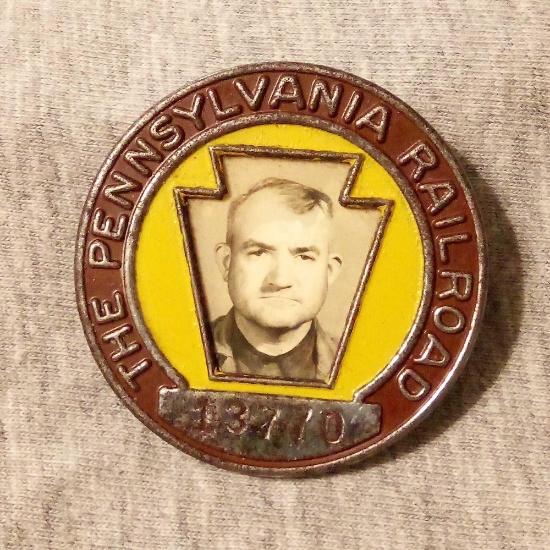 Mid-Century Pennsylvania Railroad Employee/Worker Badge, No. 13770, w/ Photo