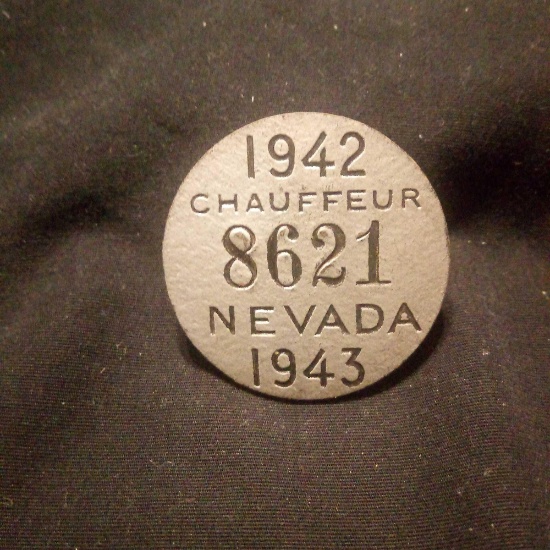 1942 / 1943 LICENSED CHAUFFEUR BADGE, NEVADA, No. 8621