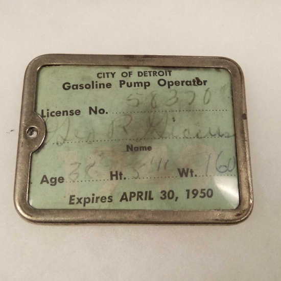 CITY OF DETROIT GASOLINE PUMP OPERATOR BADGE, 1950