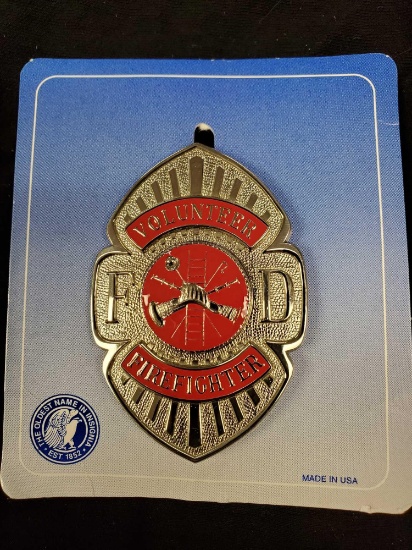 Vintage VOLUNTEER FIREFIGHTER Badge, USA