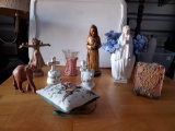 GREAT RELIGIOUS GROUPING INCLUDING ORZECK FRIAR, VIRGIN MARY PLANTER, CROSS AND ANGELS DECOR