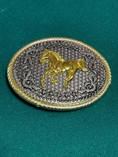 Pretty Gold and Silver metal, Lightweight Horse, Western Belt Buckle