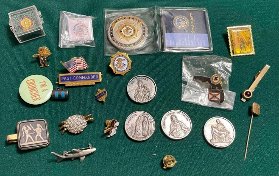 VINTAGE GROUPING INCLUDES, SNOOPY TIE TACK, FLORIDA PRISON PINS AND COIN, RELIGIOUS TOKEN COINS