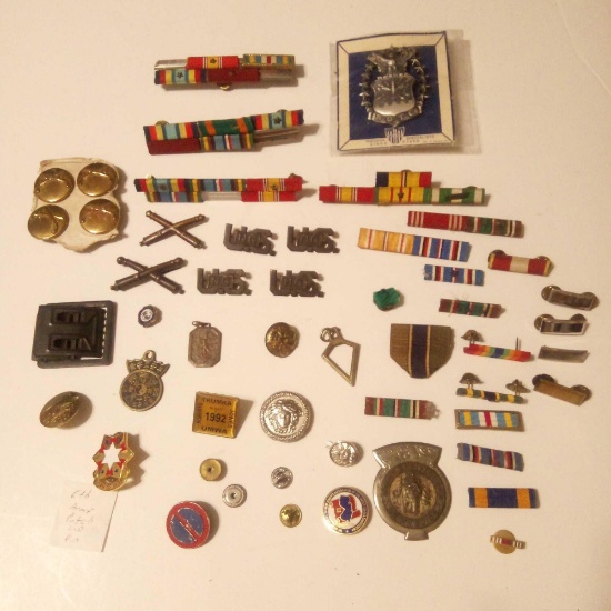 LARGE GROUP OF RIBBONS, PINS, BUTTONS, BADGES, US AND GERMAN
