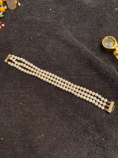 14k and 3 strand pearl bracelet