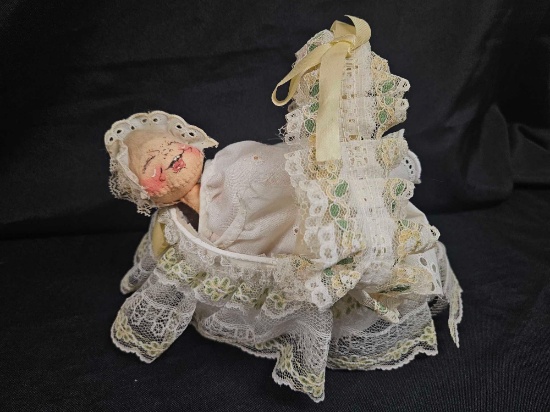 1980 Annalee Baby In Basket Bassinet Doll Yellow Ribbon Blond Hair Baby