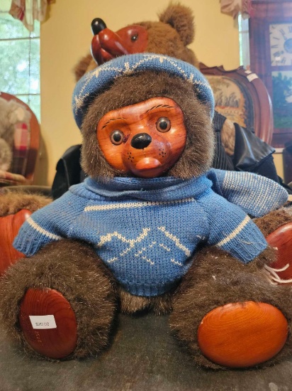 ROBERT RAIKES 1985 Wood Teddy Bear Blue Ski Sweater Hat Scarf 16"