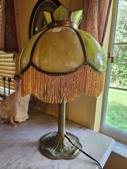 ANTIQUE SLAG GLASS PARLOR LAMP, VICTORIAN