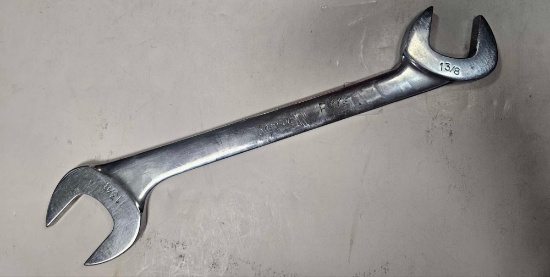 SNAP-ON TOOL VS44 1-3/8" SAE 4 Way Open End WRENCH Angle Head...