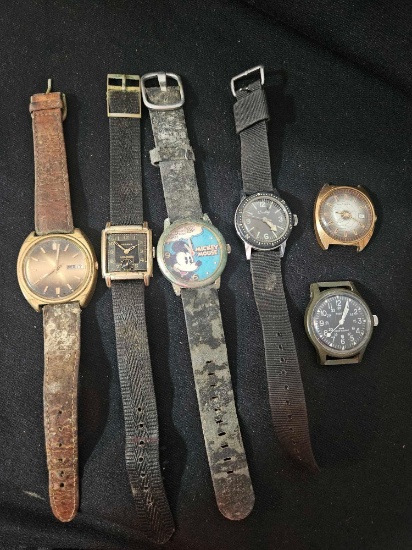 Vintage Watches including SEIKO, BENRUS, MICKEY MOUSE, BRADLEY, TIMEX