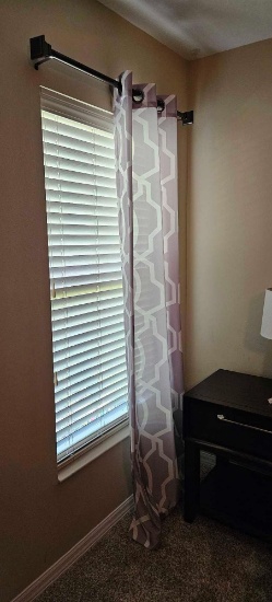 (2) GROMMET TOP 84 X 40 in. Curtains