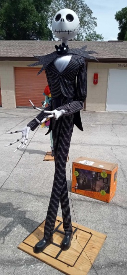 6.5 FT TALL JACK SKELLINGTON DELUXE LIFE-SIZE ANIMATED CHARACTER, NIGHTMARE BEFORE CHRISTMAS
