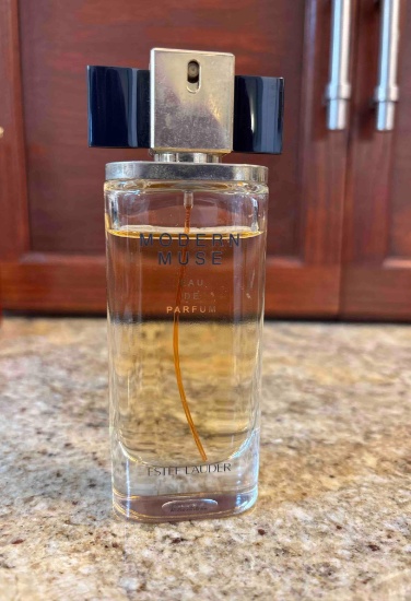 Modern Muse Estee Lauder