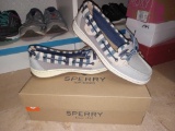NEW IN BOX SPERRY ANGELFISH STRIPE GRY/STRP SZ 6.5 SHOES