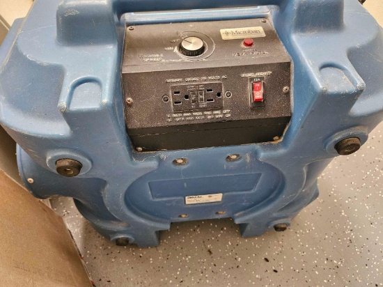 DRIEAZ Defendair Hepa Airscrubber 500