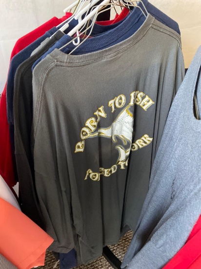 15 assorted t shirts including branded