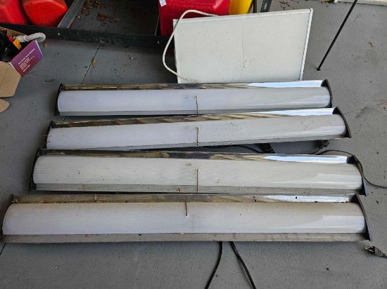 4 plus 1 electric plug in shop lights on the