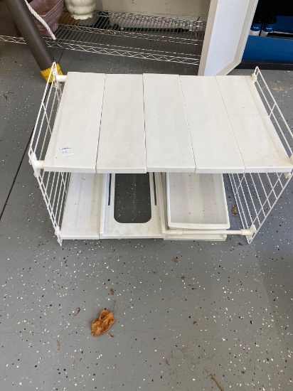 Wire and plastic shelving unit