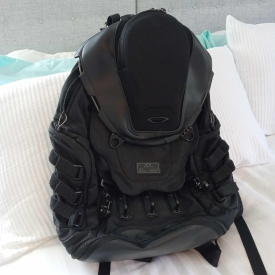 Oakley Kitchen Sink Backpack, Riding Bag