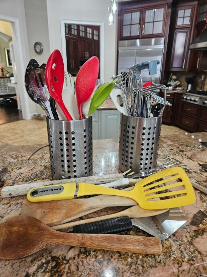 KITCHEN UTENSILS FOR DAYS, INCLUDING STAINLESS STEEL CUTLERY DRAINERS