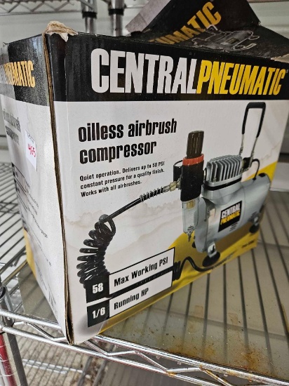 Central Pneumatic Oilless Airbrush Compressor