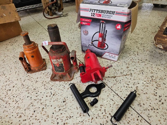 PITTSBURG 12 TON AIR HYDRAULIC BOTTLE JACK, PLUS 2 MORE
