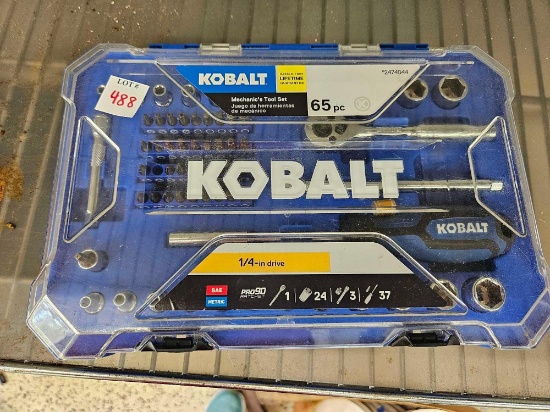 Kobalt 65-Piece Standard (SAE) and Metric Combination Polished Chrome Mechanics Tool Set.