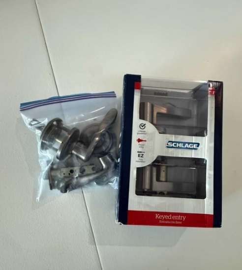 Schlage keyed entry door handle plus