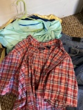 Mens Clothing Inc 3 Pairs of Harley Davidson Jeans and 4 shirts