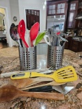 KITCHEN UTENSILS FOR DAYS, INCLUDING STAINLESS STEEL CUTLERY DRAINERS