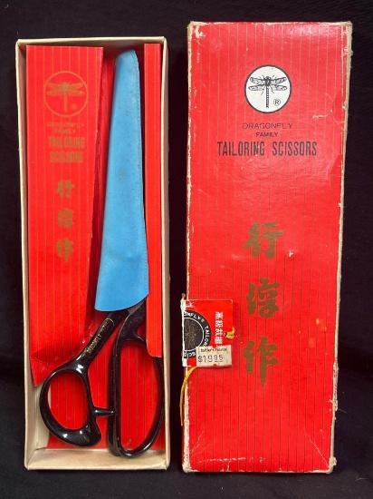VINTAGE DRAGONFLY TAILORONG SCISSORS A-240 in original box