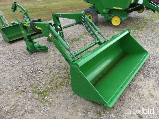 John Deere 512 Loader