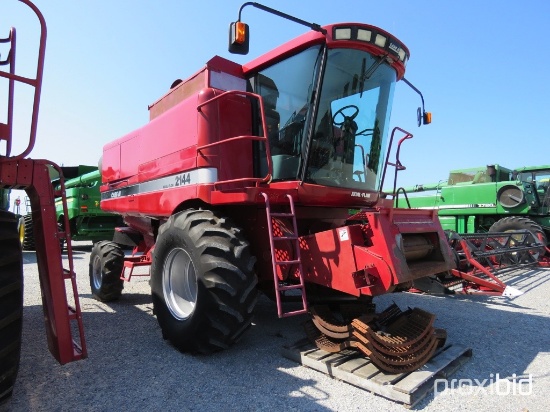 2144 Case IH, 24.5x32, 2 wh., 2297 hrs., SN 172726