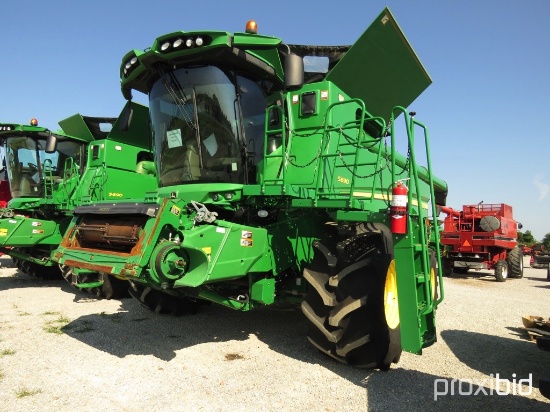 S690 STS JD, 900/65R32 R2, 28Lx26 rear, 4 wh., Prem. cab, Pro Drive, chopper, round bar concaves, 12