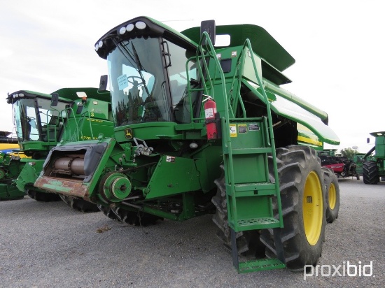 9770 STS JD, 520/85R42 R2 duals, 28L26 rear, 4 wh. drive, chopper, SN 726631, 2140 hrs, 2008 yr