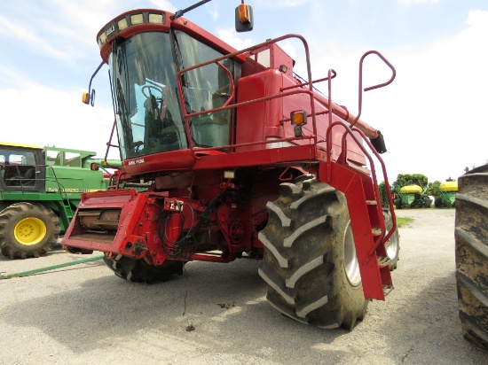 2188 Case IH, 900/65R32 R2, 18.4x30, SN JJC0195123