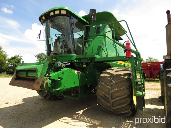 9750 STS JD, 68x50x32 flotation, 4 wh., chopper, 2681 hrs., 2003 yr., SN 700709