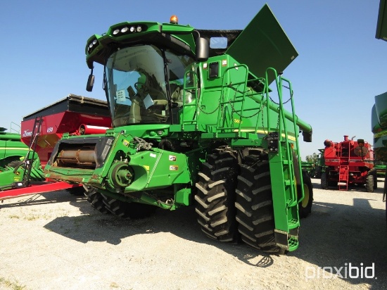 S690 STS JD, 650/85R38 R1W, 28L26 R1 rear, 4 wh., prem. Cab, pro drive, chopper, contour, 2011 ur.,