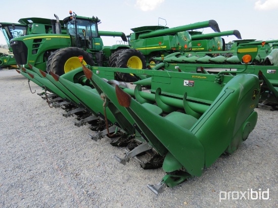 608C JD 8 row, 30", SN 725387