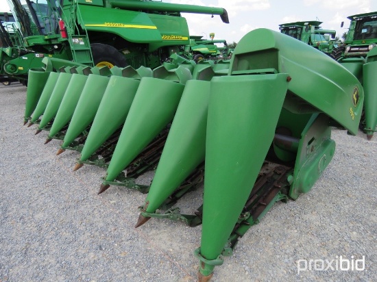 893 JD 8 row 30”, SN 697073