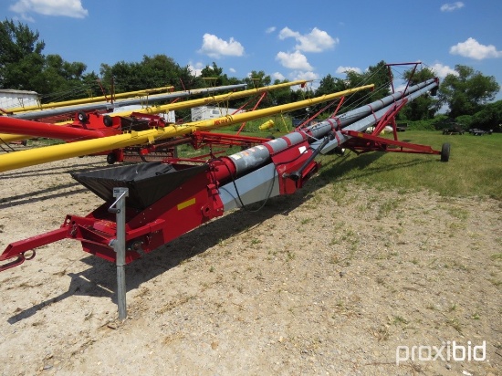 Hutchinson Grain Auger