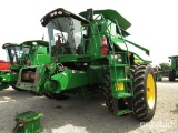 9760 STS JD, 520/85R42 duals,18.4x30 rear, 4 wh, Contour, spreader, 1551 hrs., 2006 yr., SN 716052
