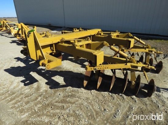 TANDEM LEVEE PLOW