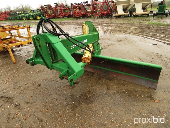 155 JOHN DEERE HYDRAULIC BLADE