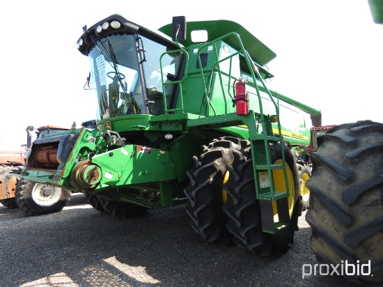 9860 STS John Deere Combine