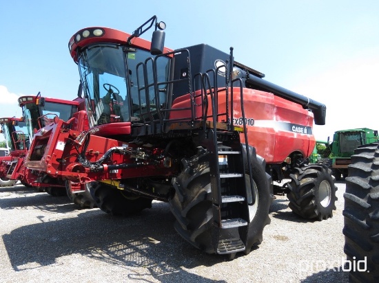 8010 AFX Case IH Combine