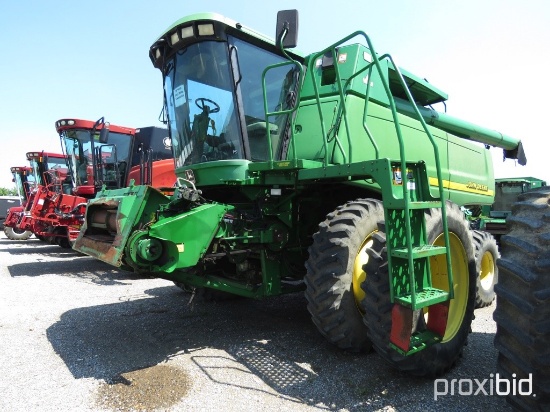 9650 STS John Deere Combine