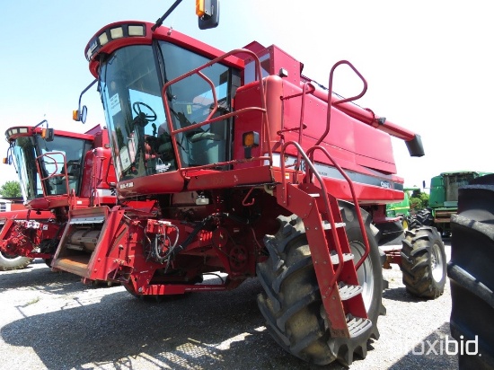 2188 Case IH Combine