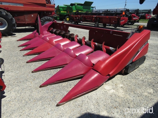 2208 Case IH 8 Row Corn Head